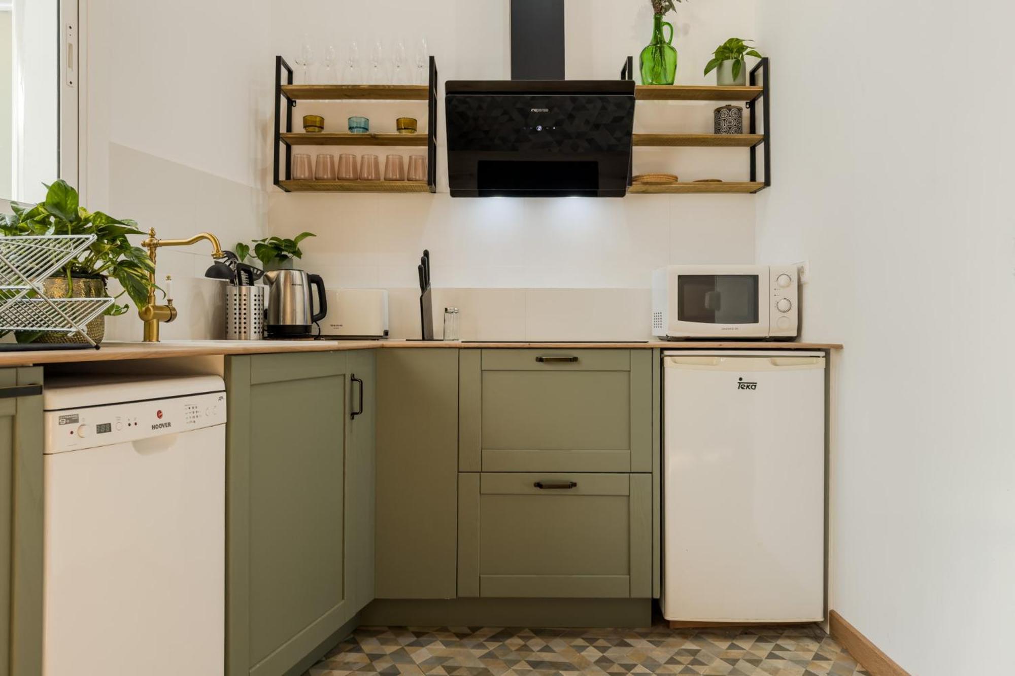 Magalhaes - Trad Flat In Poble Sec, Near Ramblas Barcelona Eksteriør billede