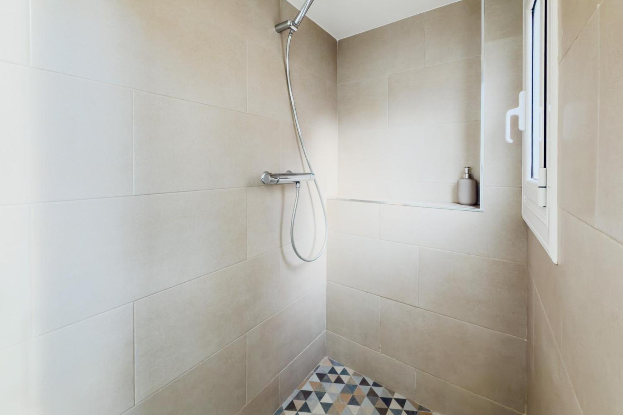 Magalhaes - Trad Flat In Poble Sec, Near Ramblas Barcelona Eksteriør billede