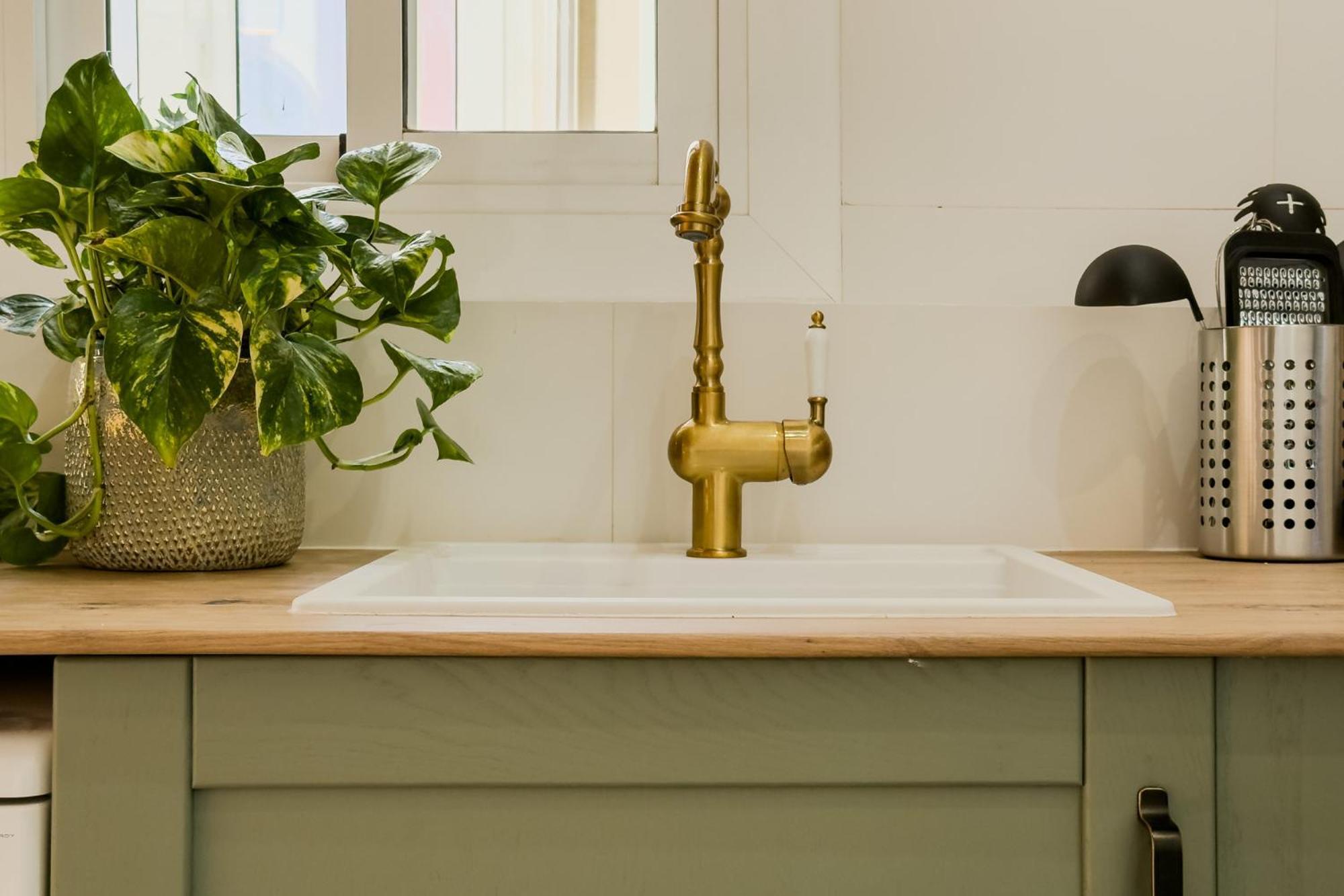 Magalhaes - Trad Flat In Poble Sec, Near Ramblas Barcelona Eksteriør billede