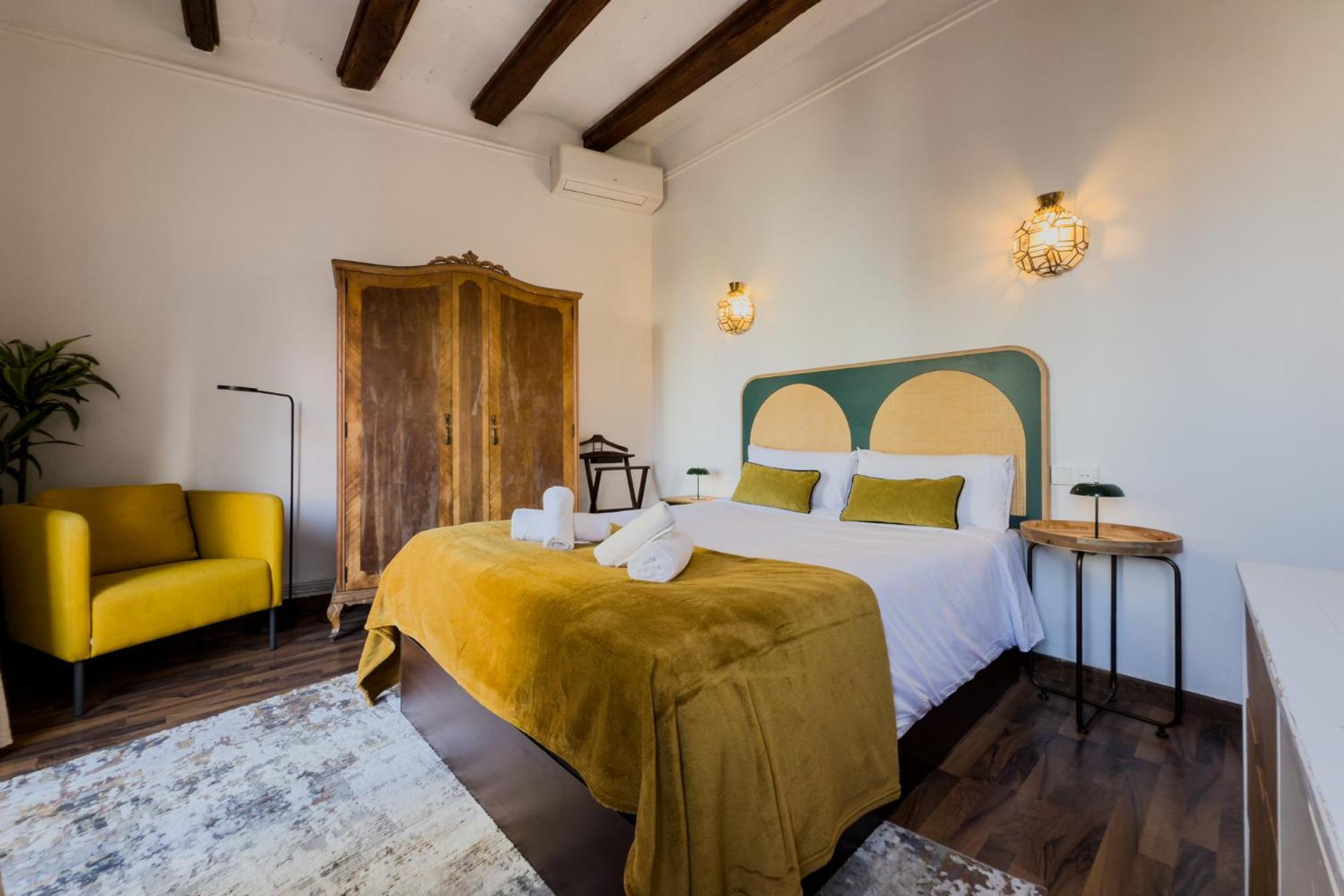 Magalhaes - Trad Flat In Poble Sec, Near Ramblas Barcelona Eksteriør billede